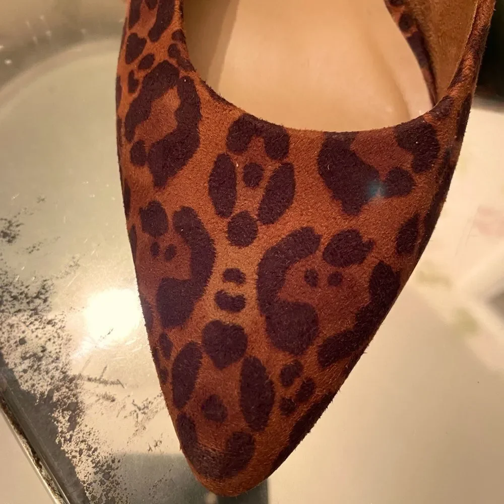 Old Navy Suede Leopard Shoe -8 brown lesopard, never worn , new - Picture 2 of 8